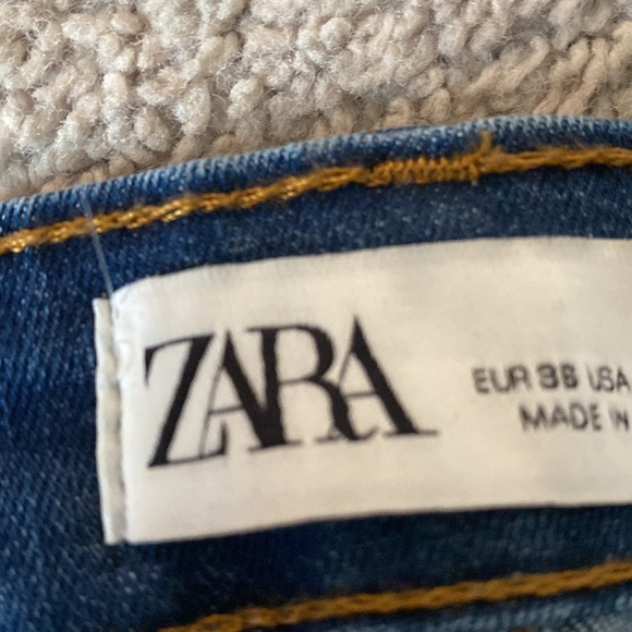 Skinny Zara jeans never worn - Picture 3 of 4